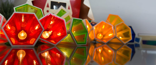 Когда зажигаются елки»